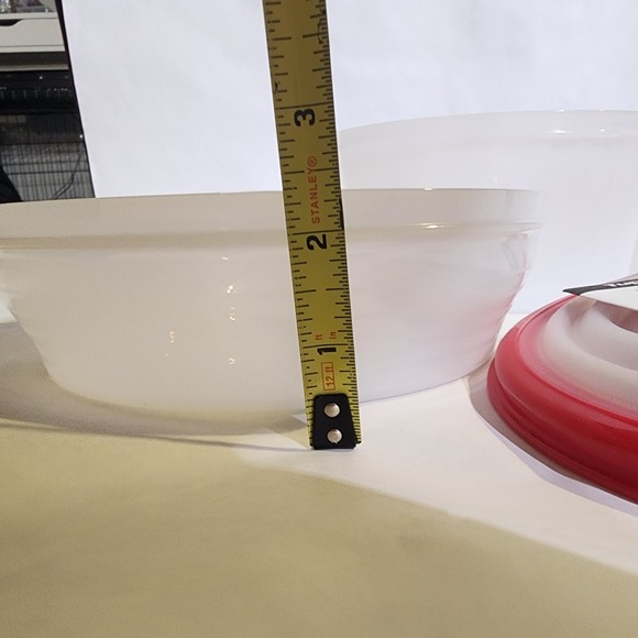 Tupperware Stuffables Bowl Set of 3-8, 6 & 4cups-Red Set-NEW - Picture 5 of 6